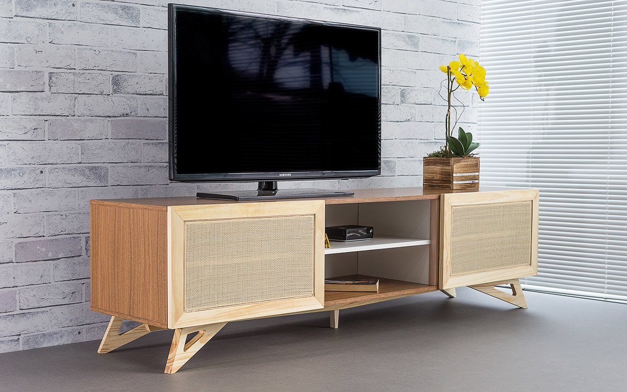 Rack Portas para Sala de TV Freddie 180 cm MDF Freijó e Madeira